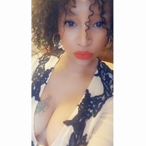 Meet your Posher, Celia